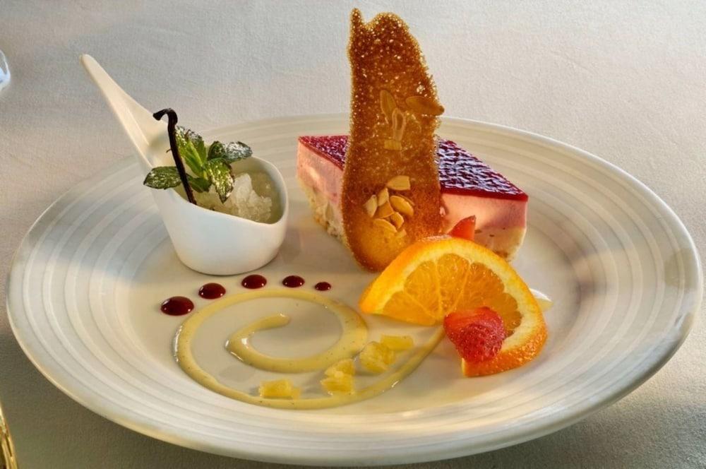 Le Clos Saint-Vincent รีโบวิลเล ภายนอก รูปภาพ