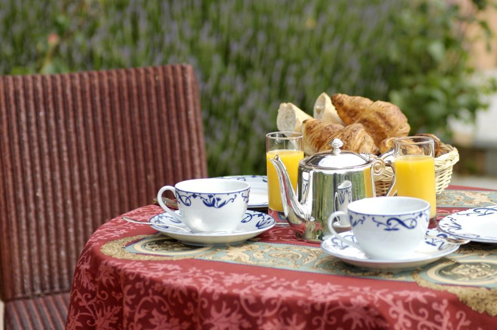 Le Clos Saint-Vincent รีโบวิลเล ภายนอก รูปภาพ