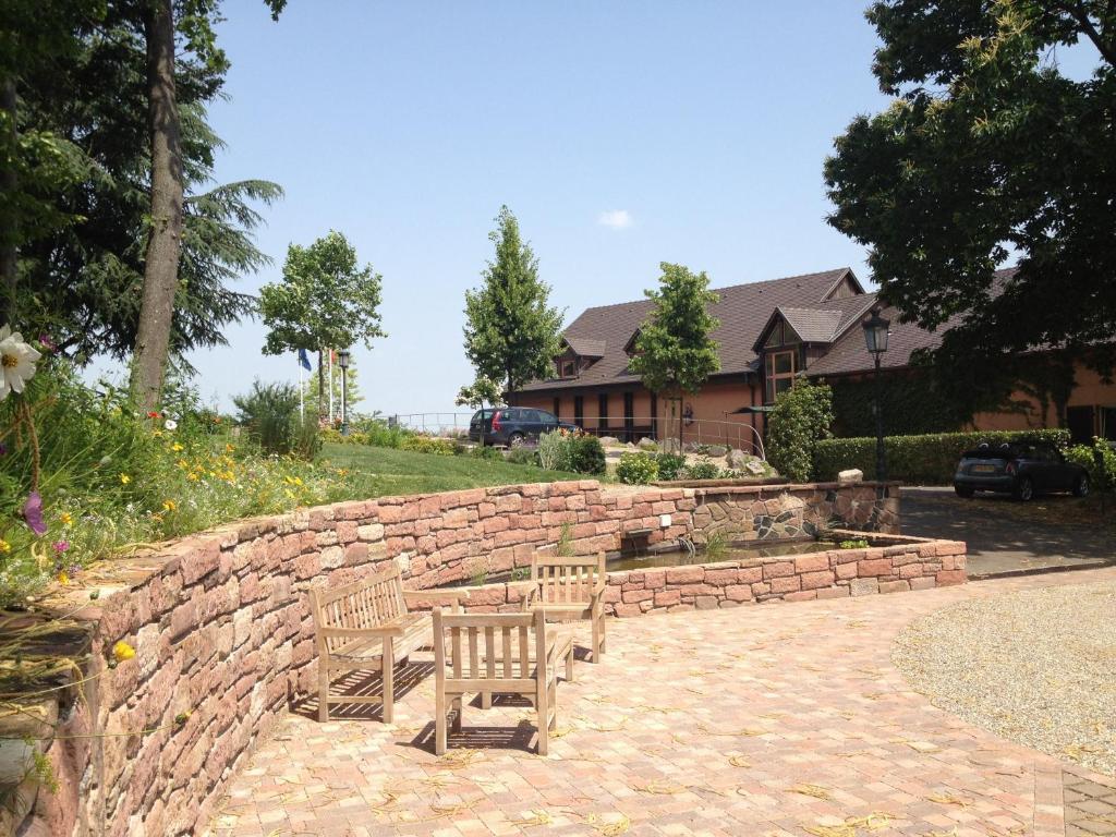Le Clos Saint-Vincent รีโบวิลเล ภายนอก รูปภาพ